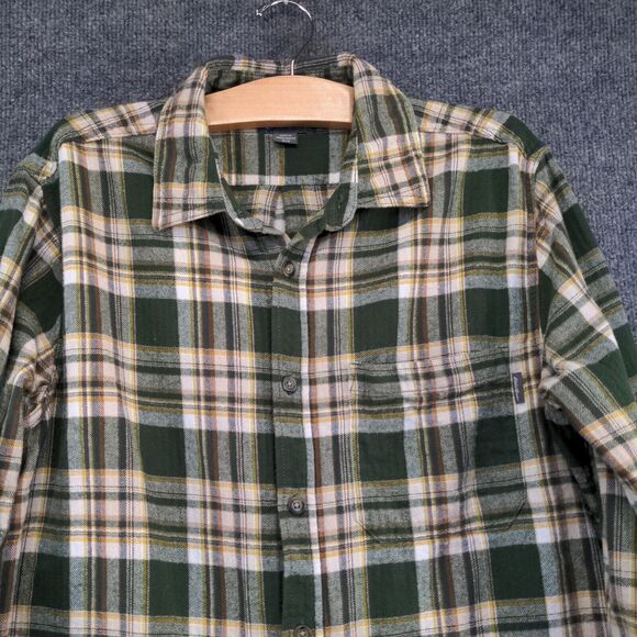Eddie Bauer Men's Flannel Button-Up Shirt Green Plaid Medium Long Sleeve Cotton - Picture 3 of 12